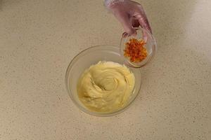 香醇回味---朗姆橙皮蛋糕的做法 步骤7
