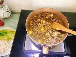 牛肉杏鲍菇刀削番茄酱汁面的做法 步骤5