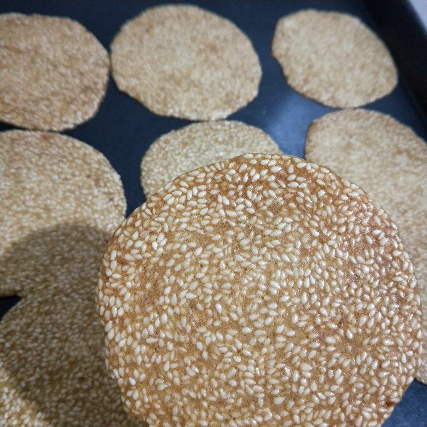 芝麻薄饼