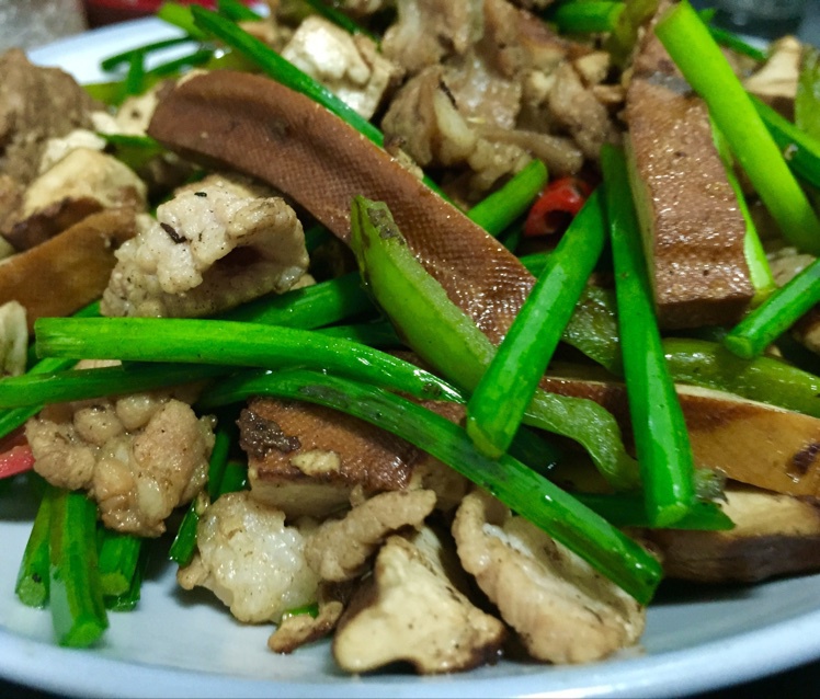 韭花香干炒腊肉