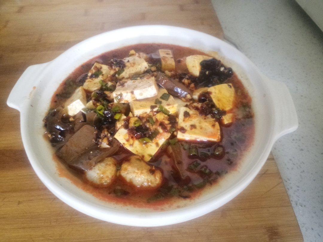 超级好吃的鸭血豆腐