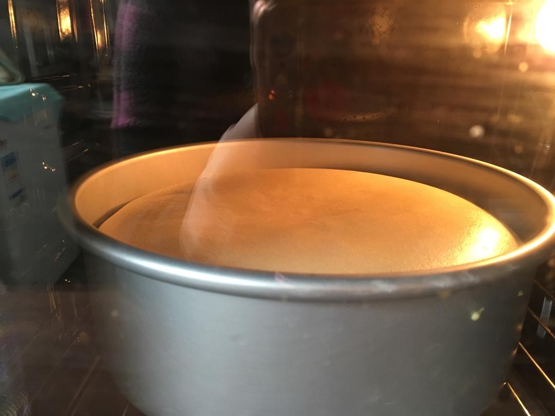 烤箱做蛋糕（戚风蛋糕的做法）