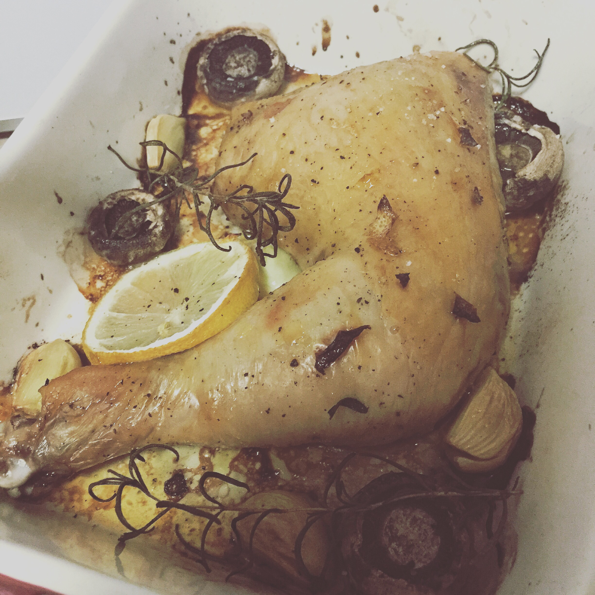 迷迭香柠檬烤鸡腿