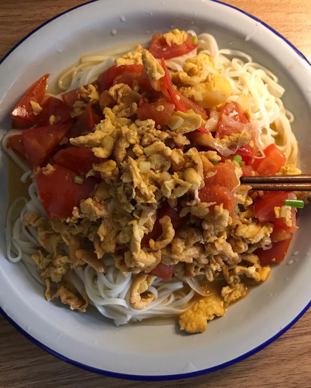 番茄鸡蛋盖浇面