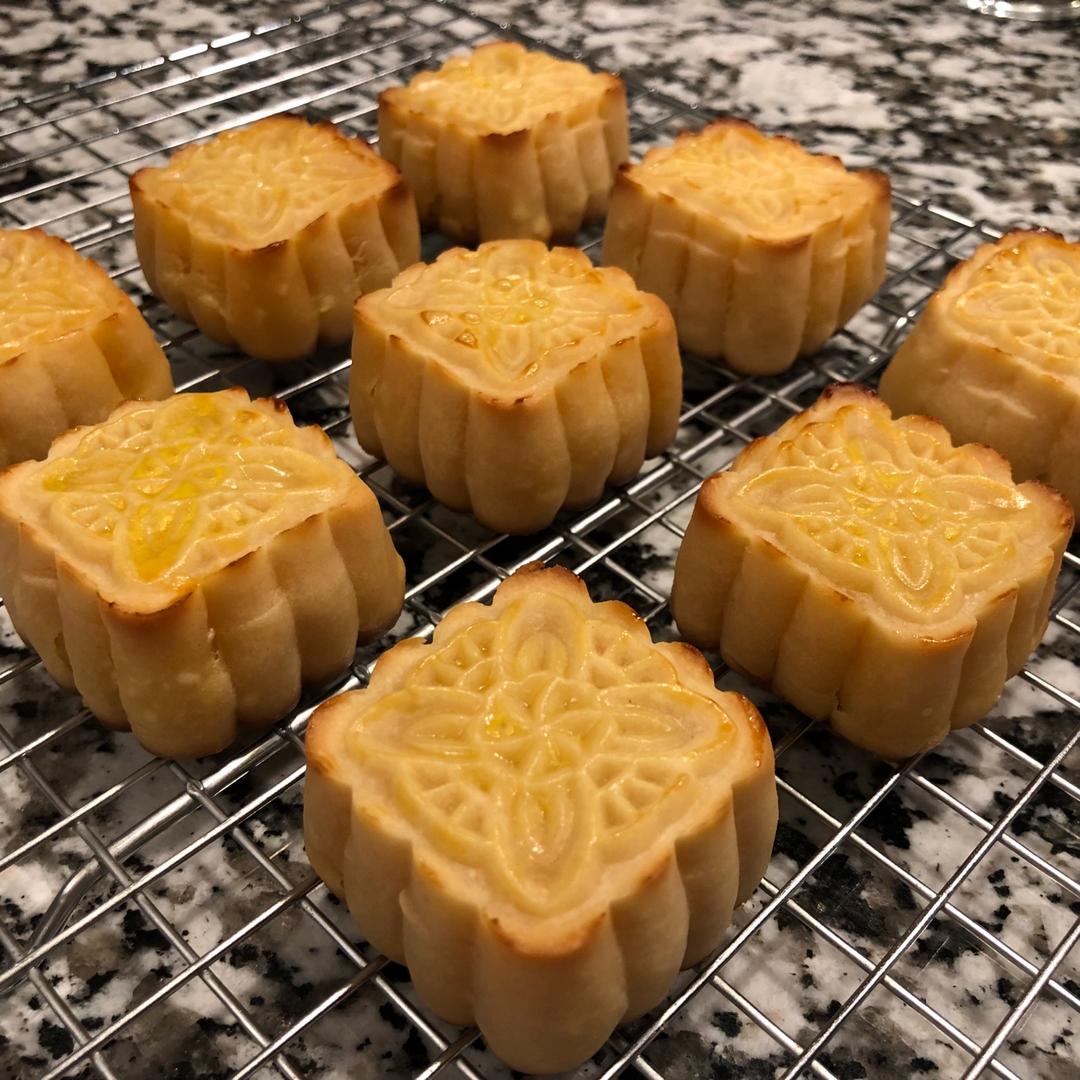 流心奶黄月饼（无吉士粉/转化糖浆版本）【曼食慢语】