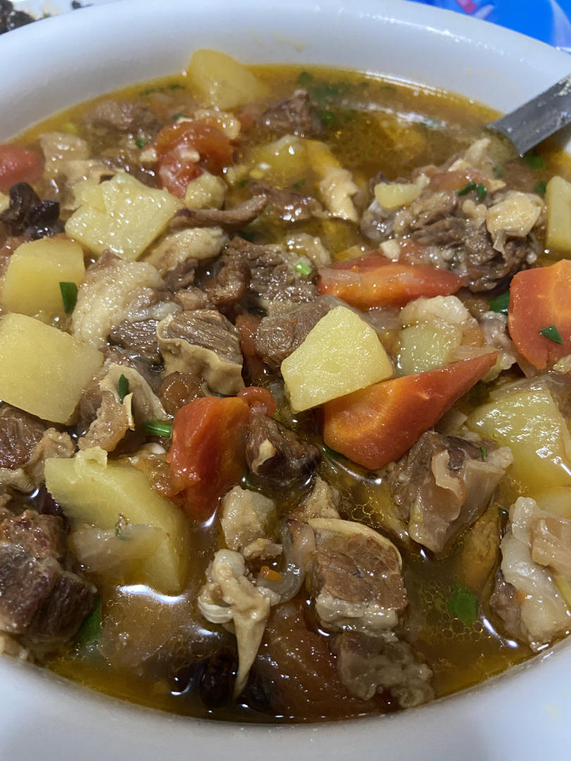 番茄土豆炖牛腩