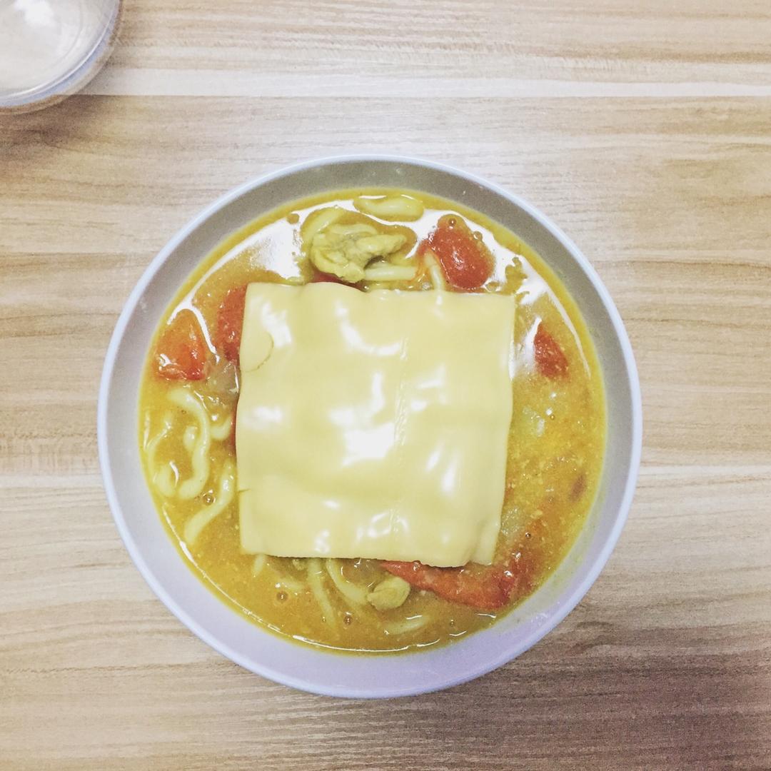 咖喱芝士浓汤面