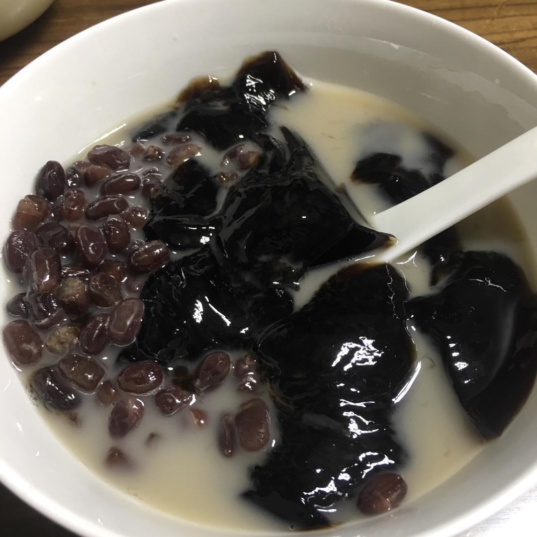 零失败烧仙草（黑凉粉）
