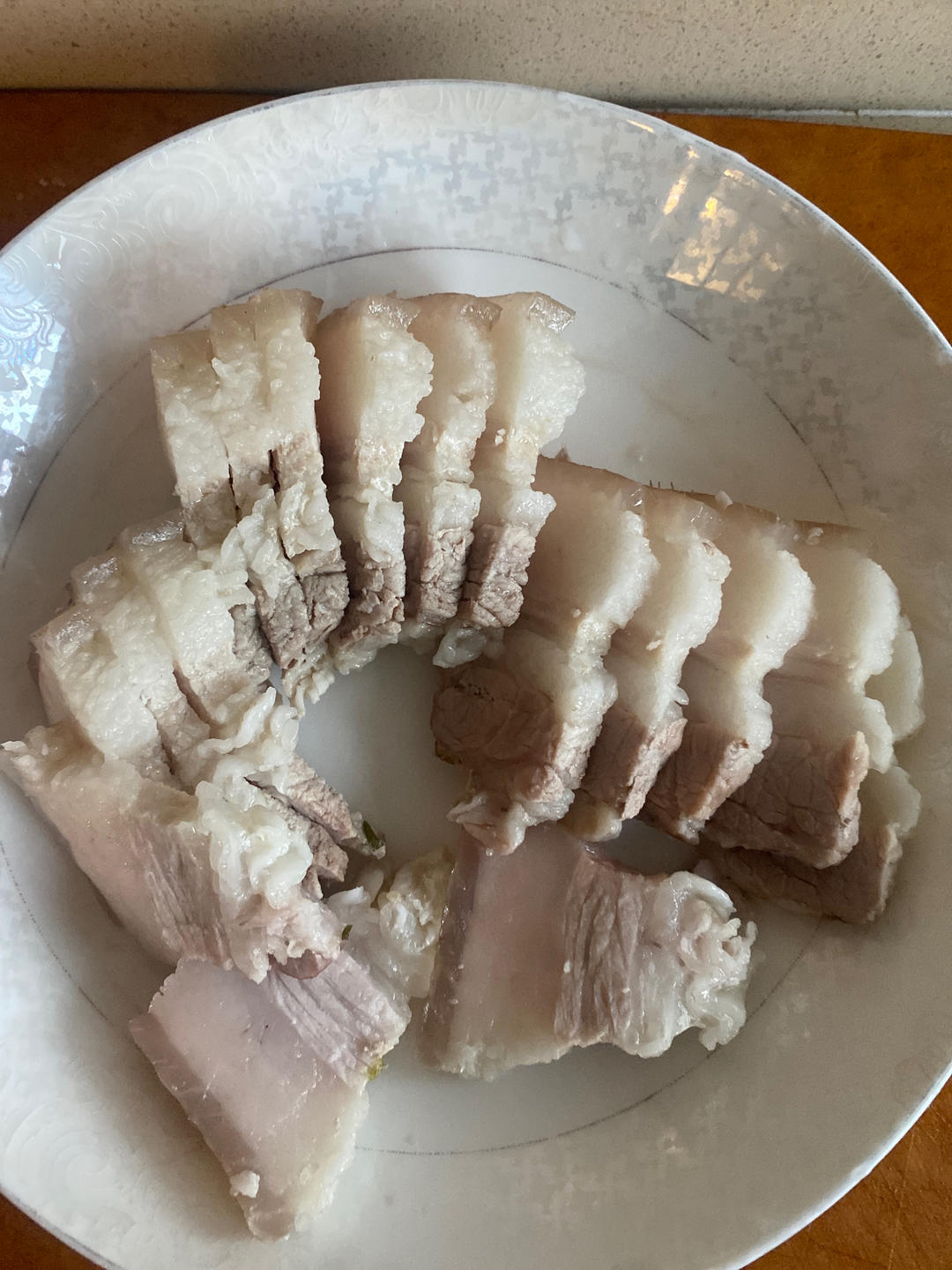 白切五花肉的做法 步骤3