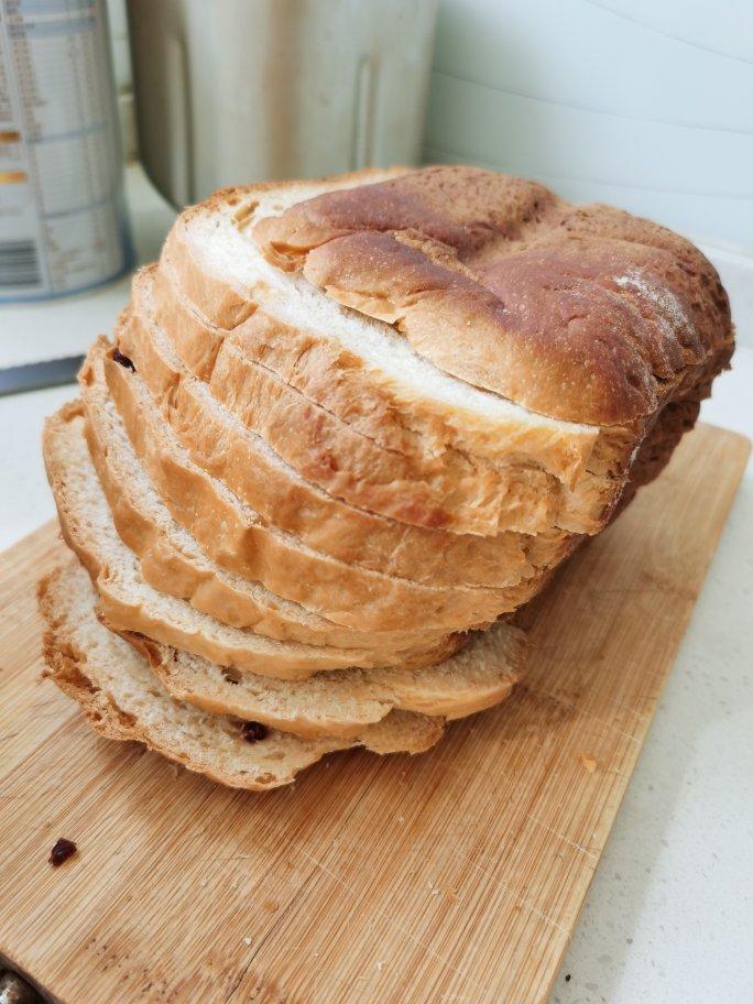 面包机做面包的方法（一键式蔓越莓淡奶油面包）