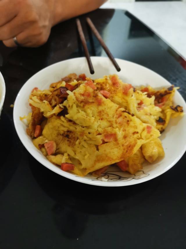 快手早餐饼（土豆鸡蛋饼）
