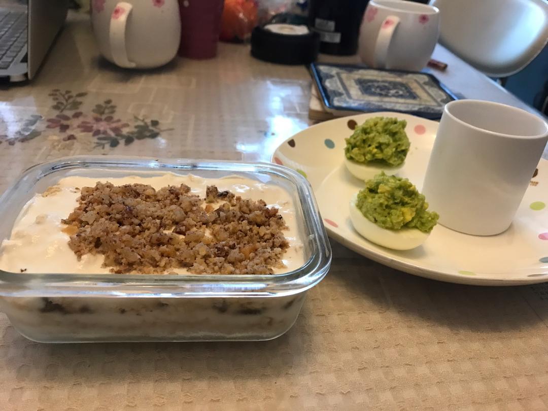 超流行的隔夜燕麦酸奶！！