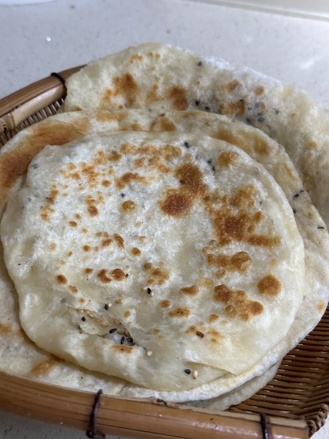 葱花大饼、蓬松柔软又简单的大葱烙饼