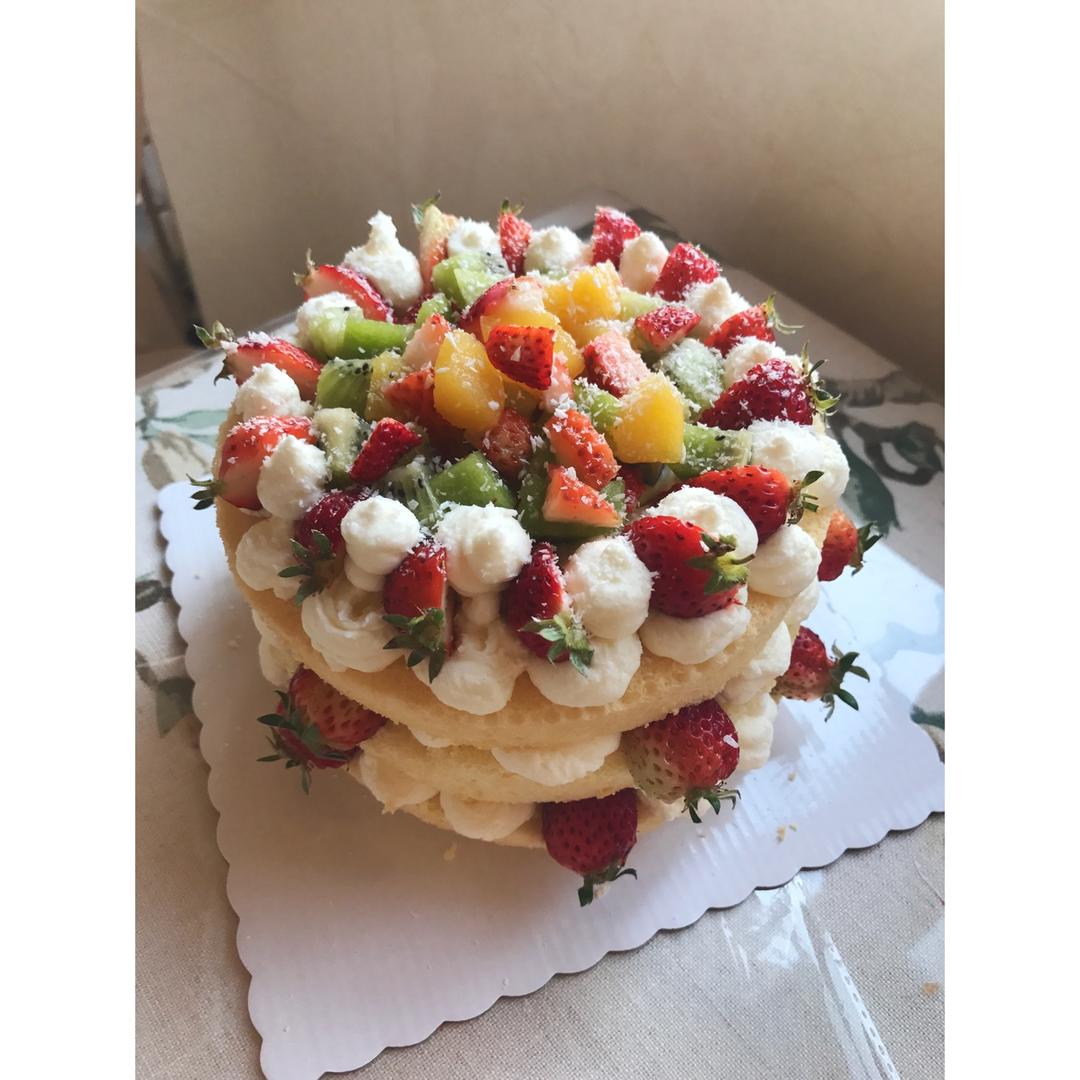 princess淇做的水果裸蛋糕