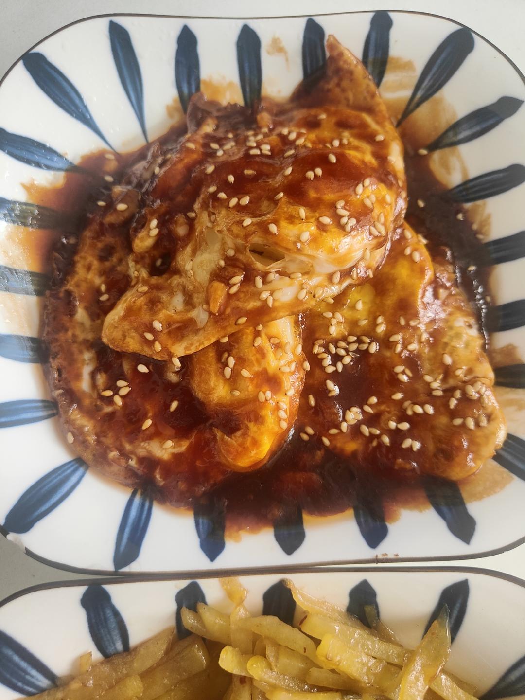 鸡蛋神仙吃法～给肉都不换的糖醋荷包蛋