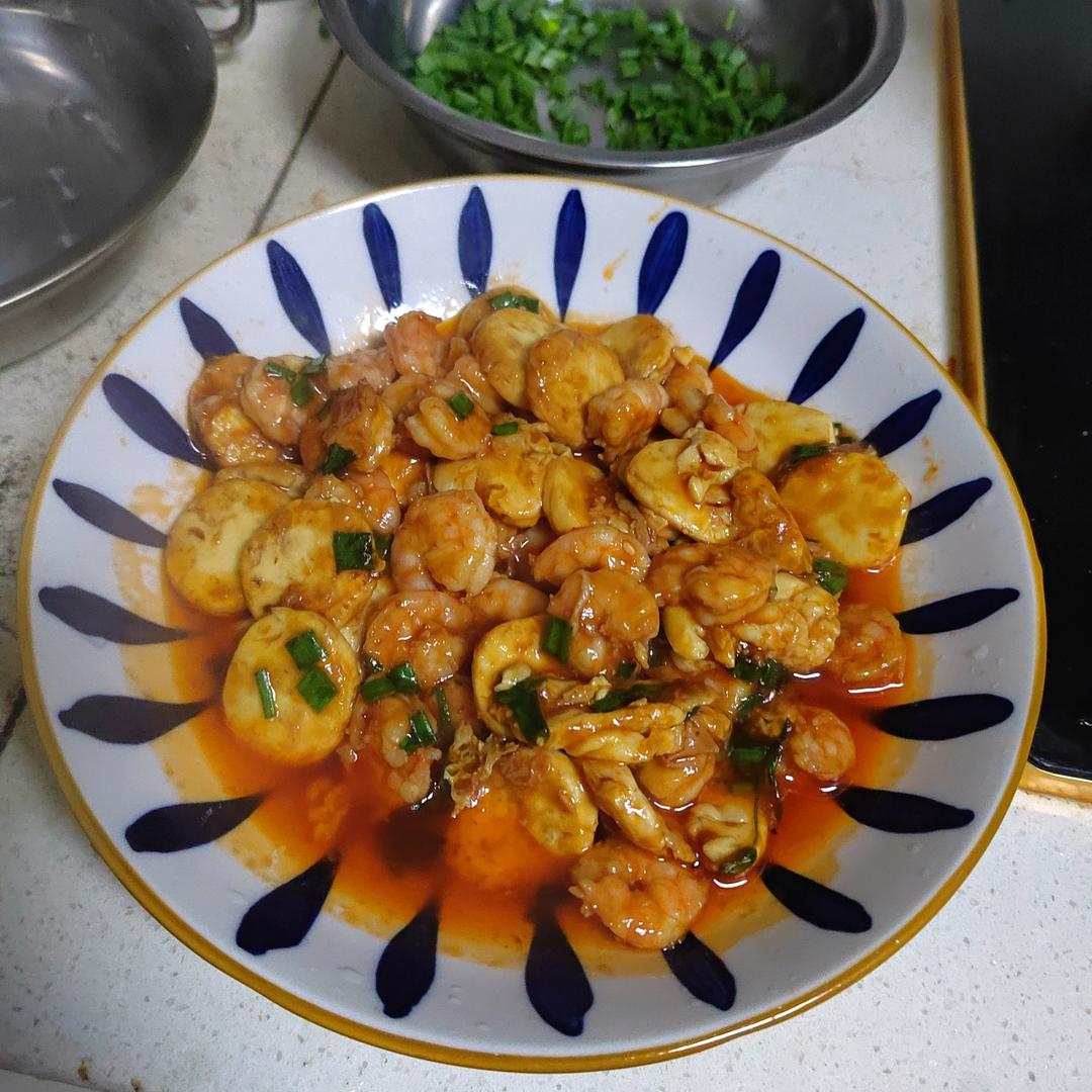 极简茄汁虾仁豆腐煲
