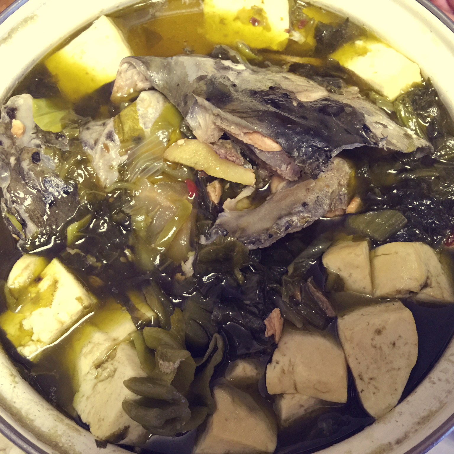 三文鱼头豆腐汤