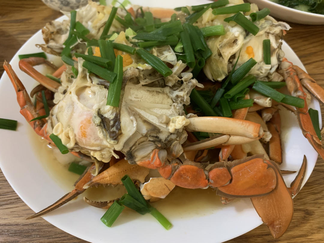 葱姜蒸青蟹