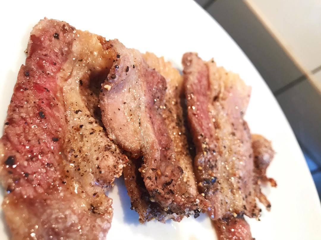 小蕾宝贝做的香烤牛胸肉