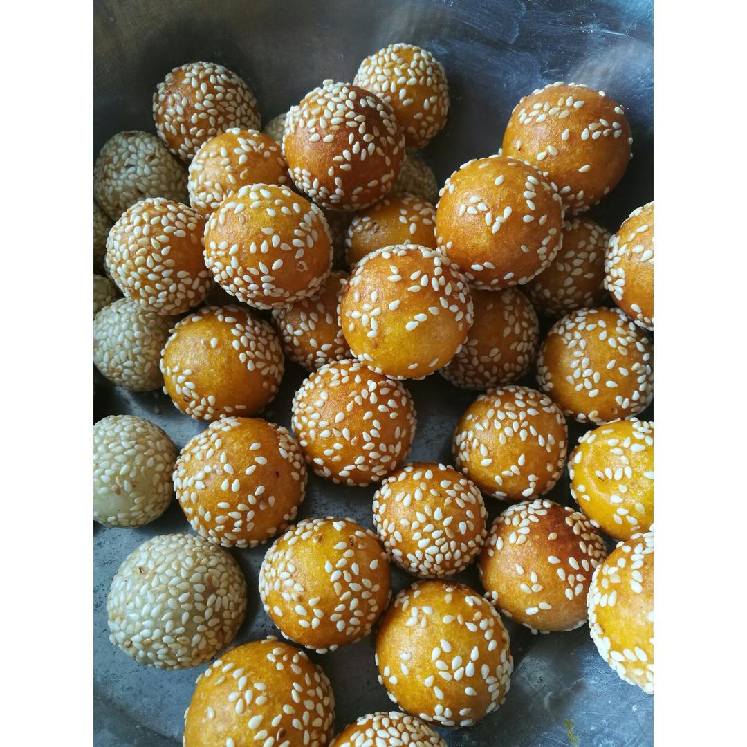 黄金球之一（南瓜芝麻球）