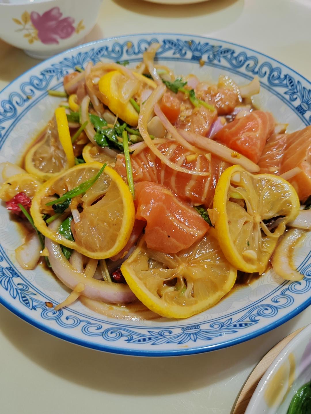 泰式生腌三文鱼