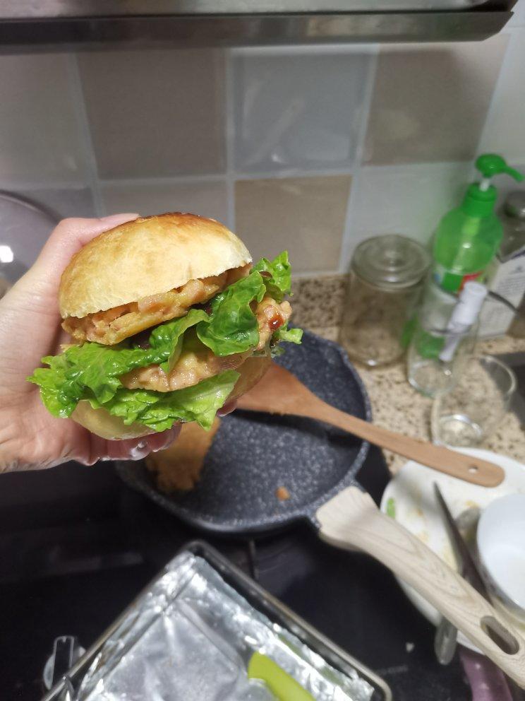 肯德基早餐汉堡轻松在家做 ---『玉米鸡肉汉堡包』