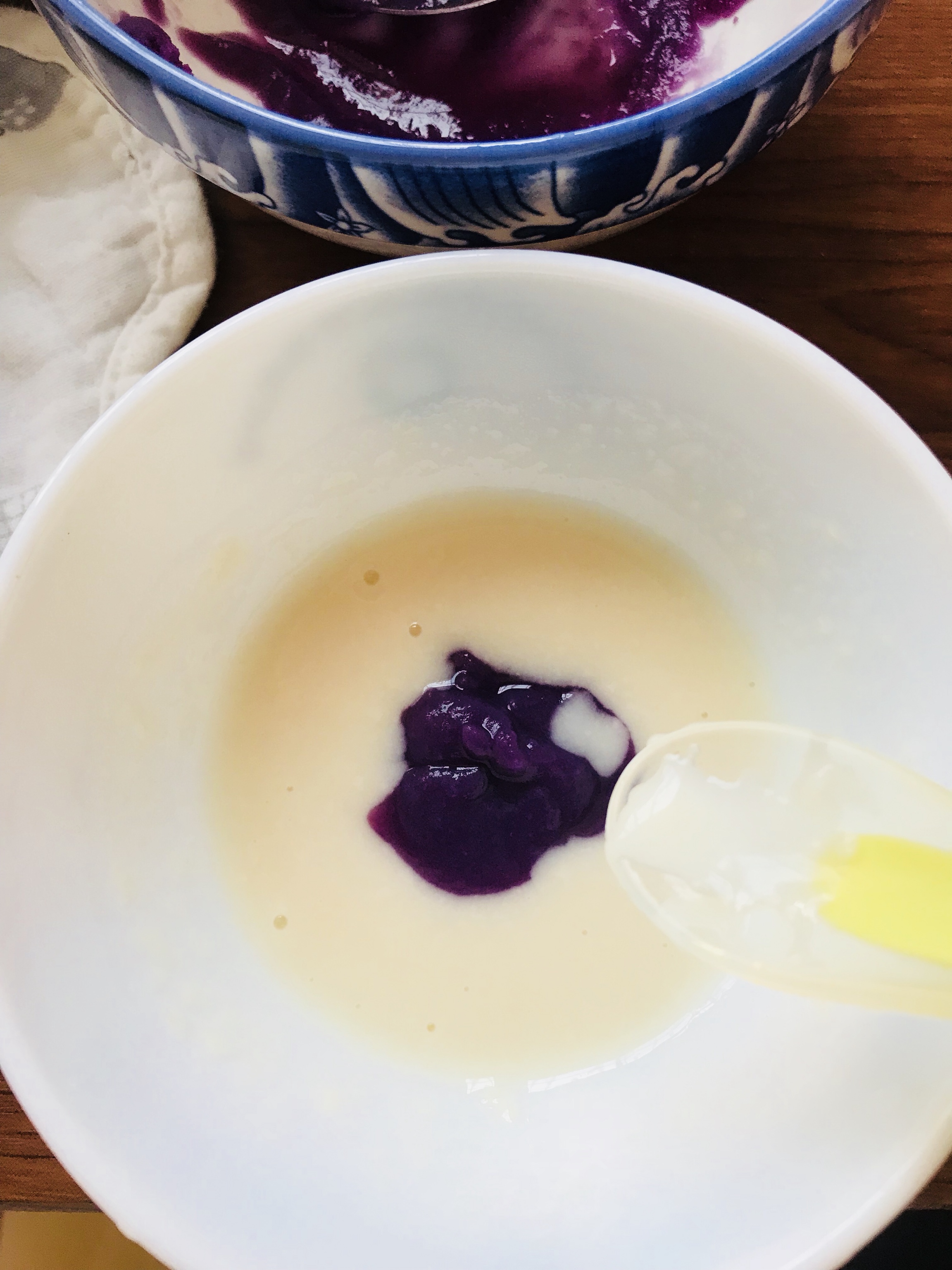 宝宝辅食之紫薯米粉的做法