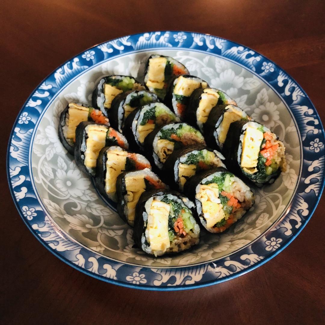 韩式紫菜包饭￨料超足