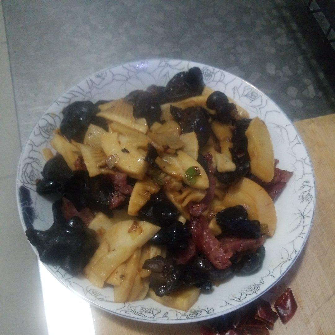 春笋炒腊肠