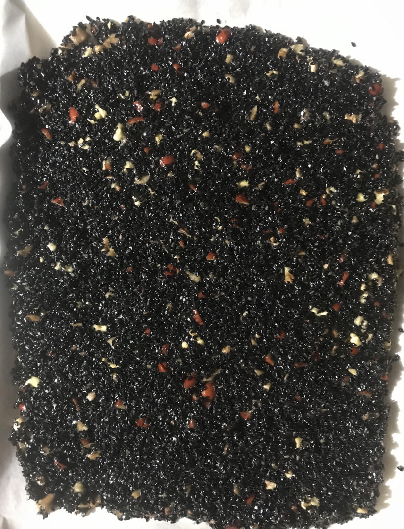 黑芝麻红枣核桃饼