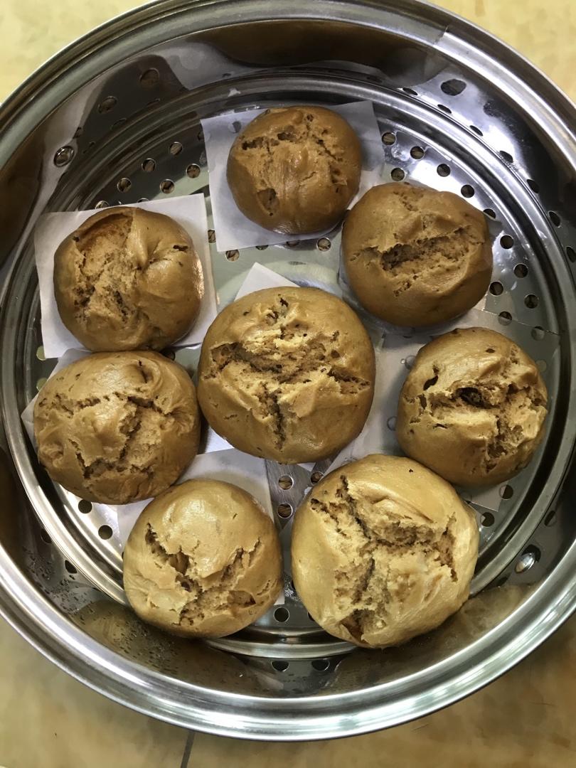 简单易学的红糖大枣开花馒头