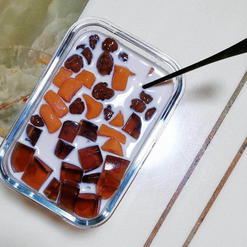 珍珠芋圆奶茶