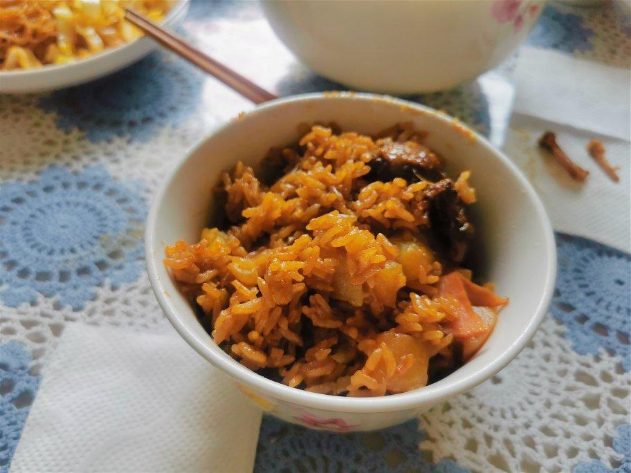 土豆焖饭（电饭锅版）