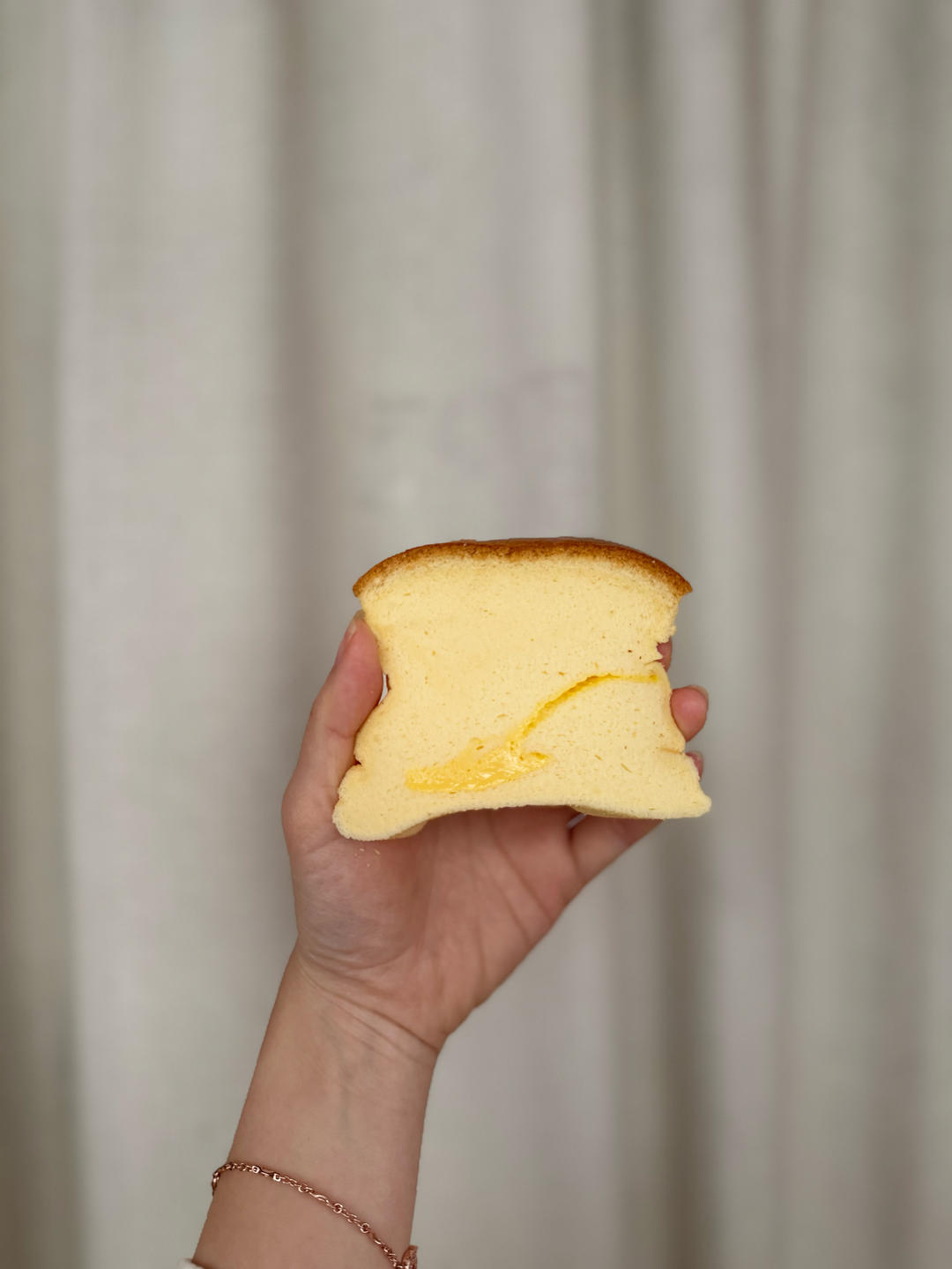 堪比柯基屁股
爆浆芝士🧀古早蛋糕