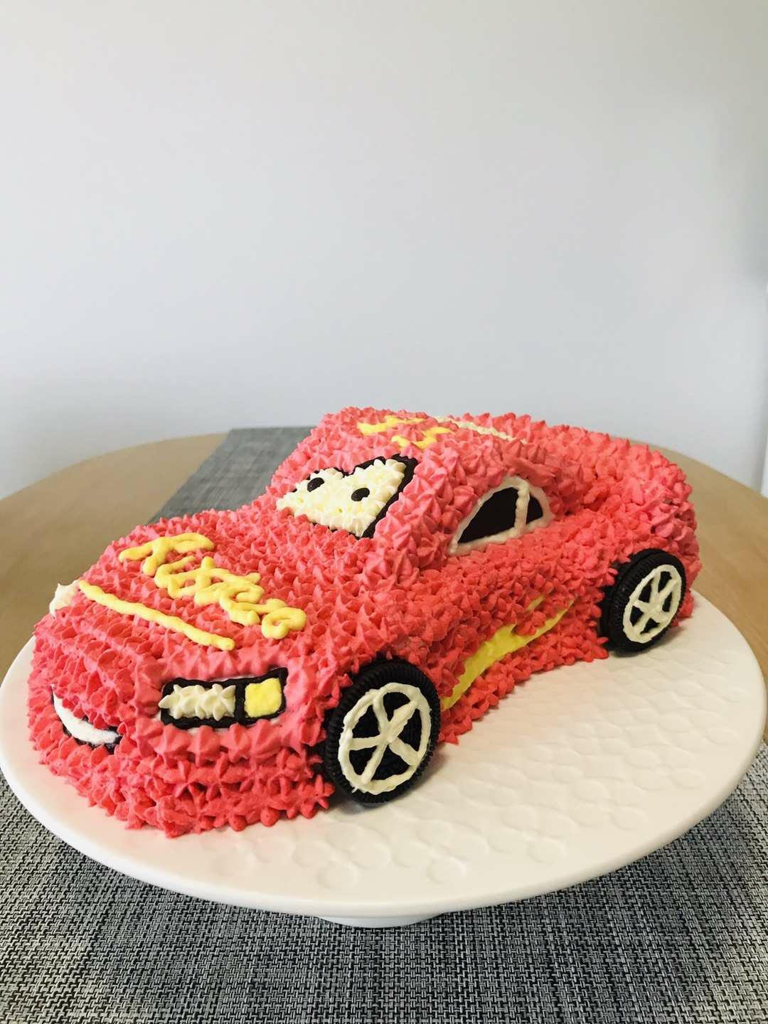 闪电麦昆~最灵动最激情的汽车蛋糕