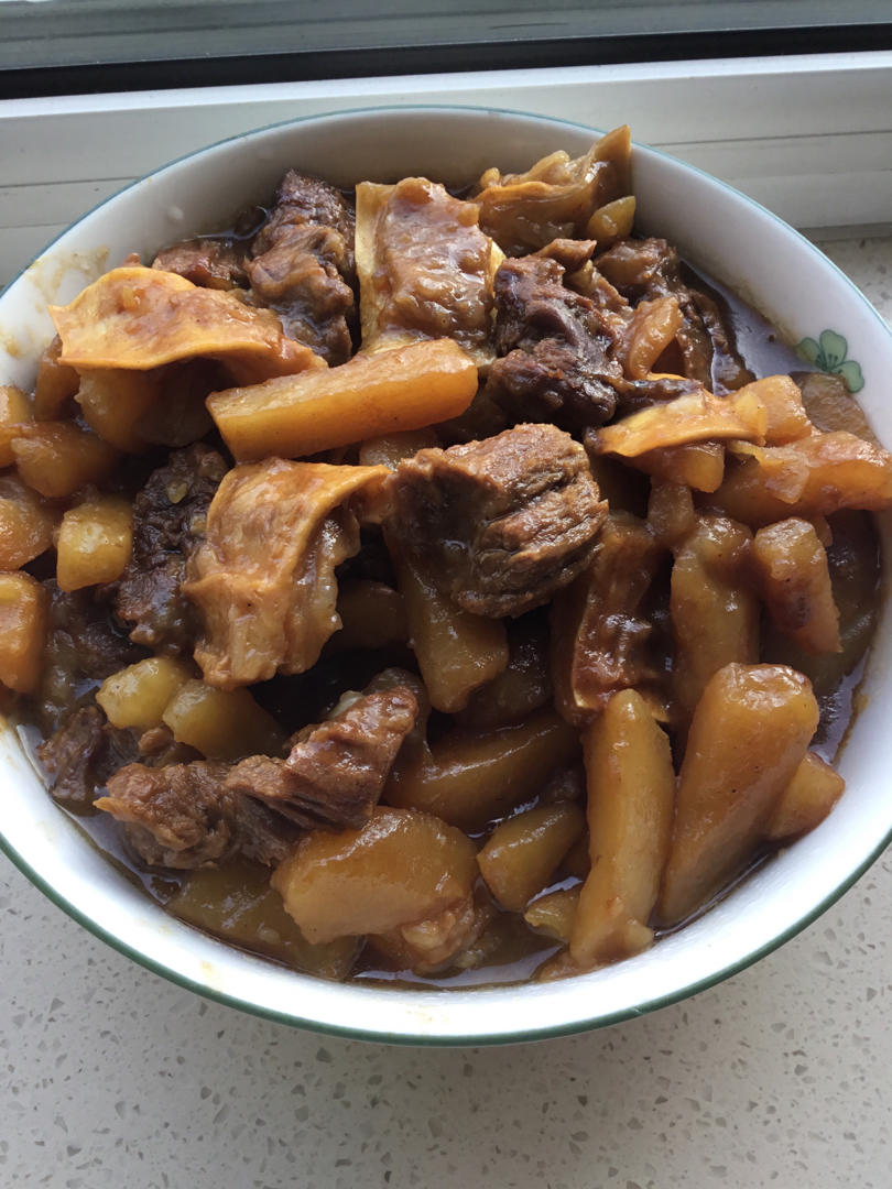土豆烧牛腩