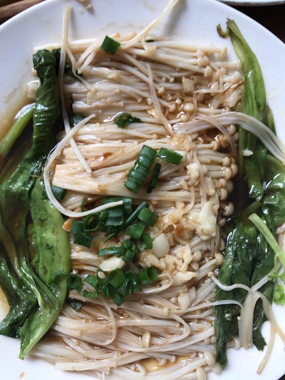 蒜蓉蒸金针菇