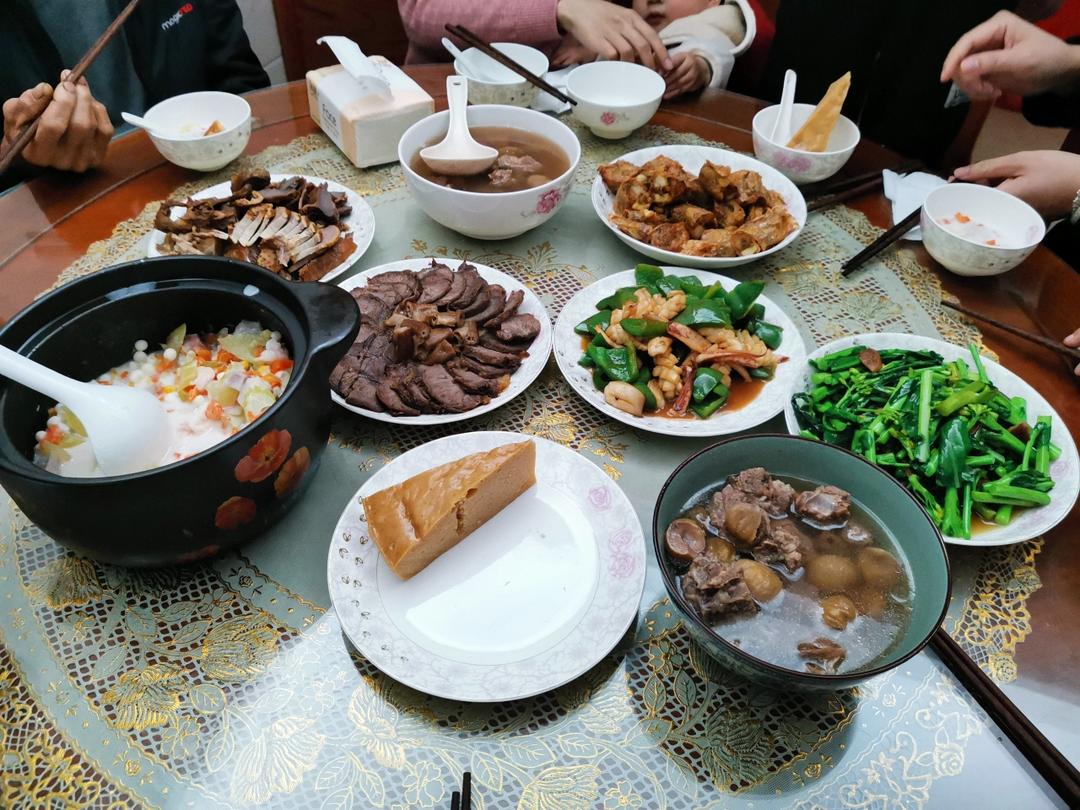 我家年夜饭
