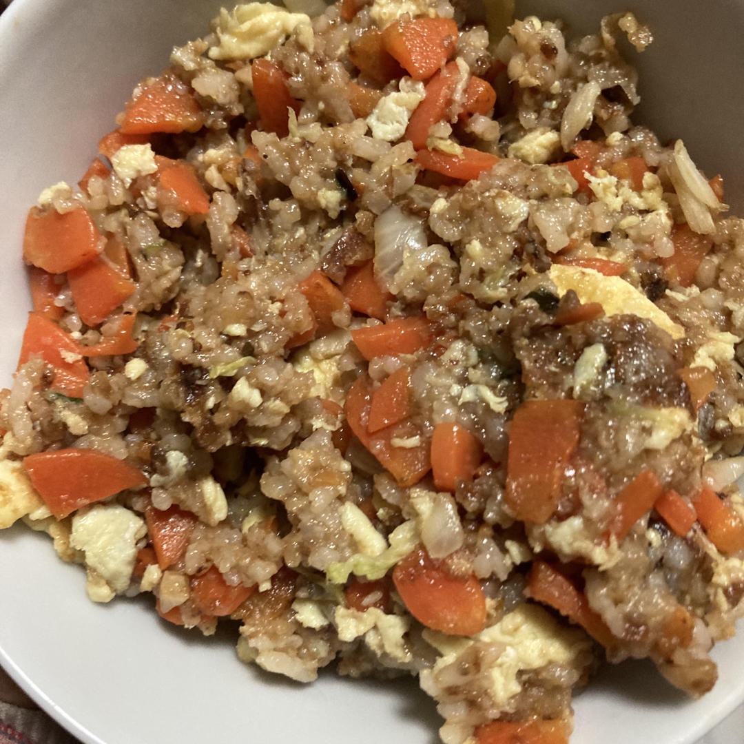 好吃到停不下来的酱油蛋炒饭