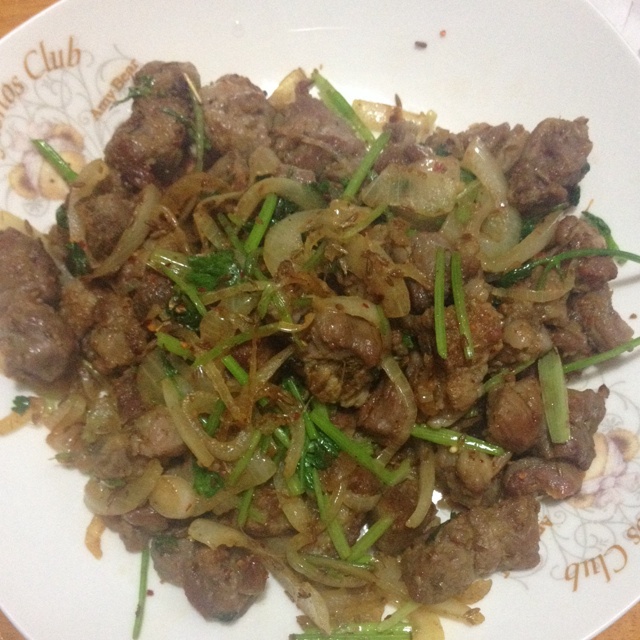 洋葱炒烤肉