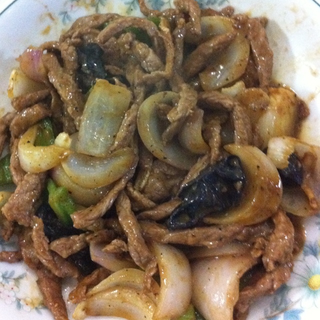洋葱黑椒牛柳