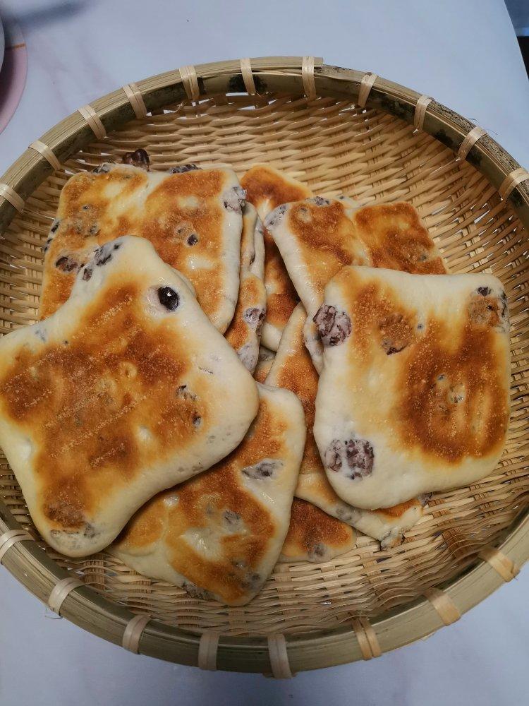 无油奶香蜜豆烤饼  这样做外皮酥脆   内里暄软   凉了都好吃   附细节视频