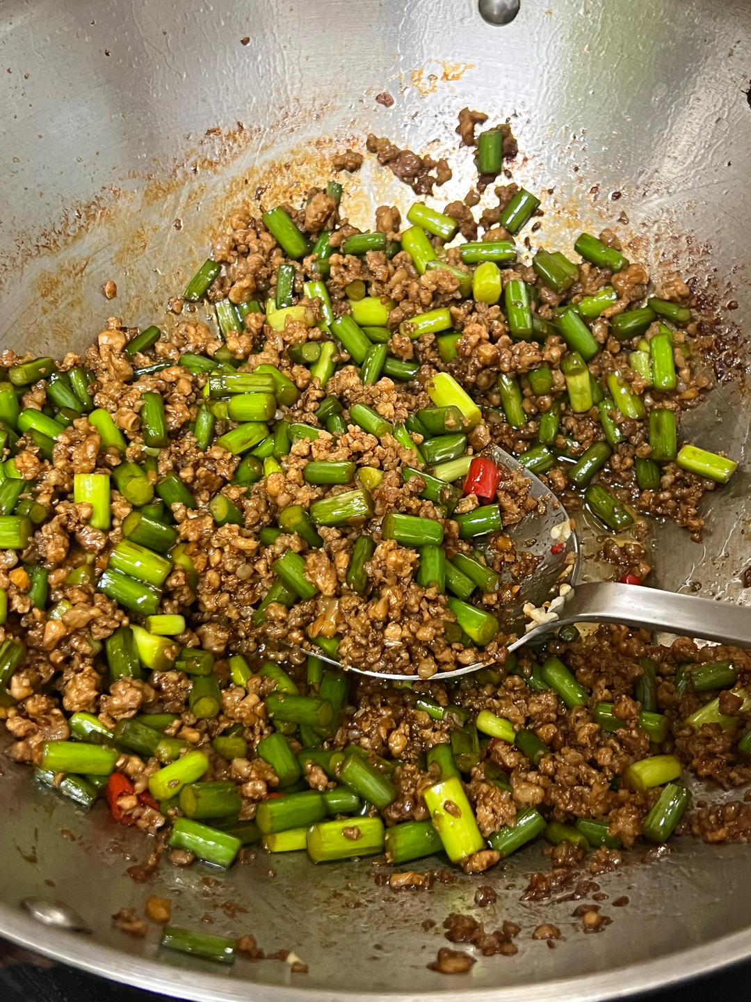 蒜苔炒肉末，三碗米饭都不够吃