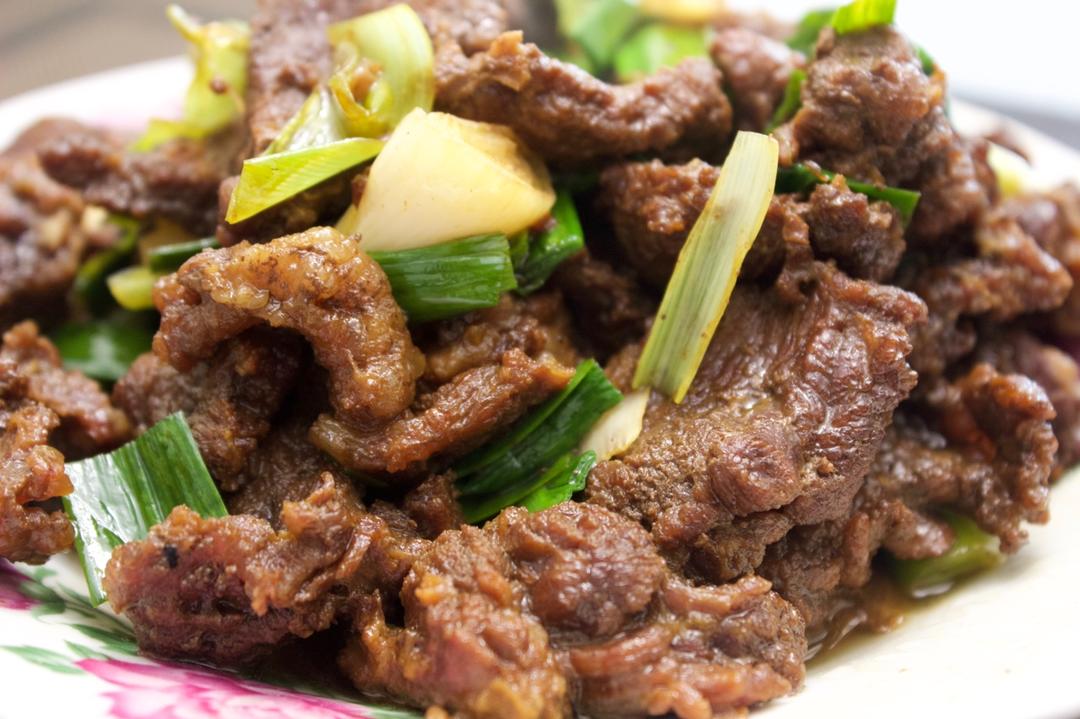 葱爆羊(牛)肉