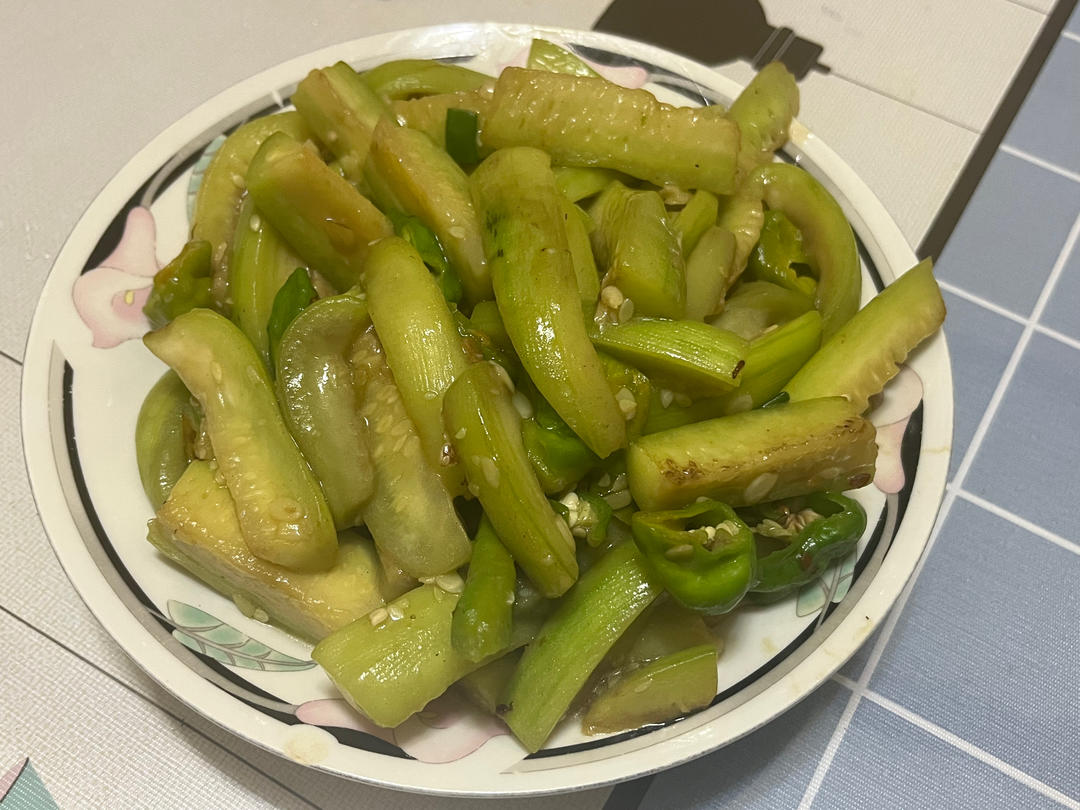 教你在家做丝瓜最好吃的做法，简单又营养，想不好吃都难