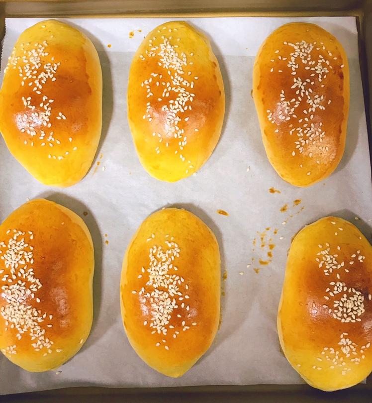 超好吃的肉松面包