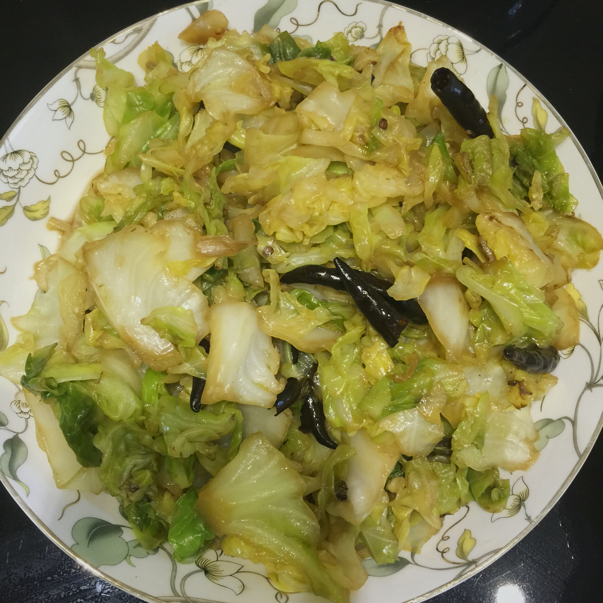 微酸开胃的手撕牛心菜