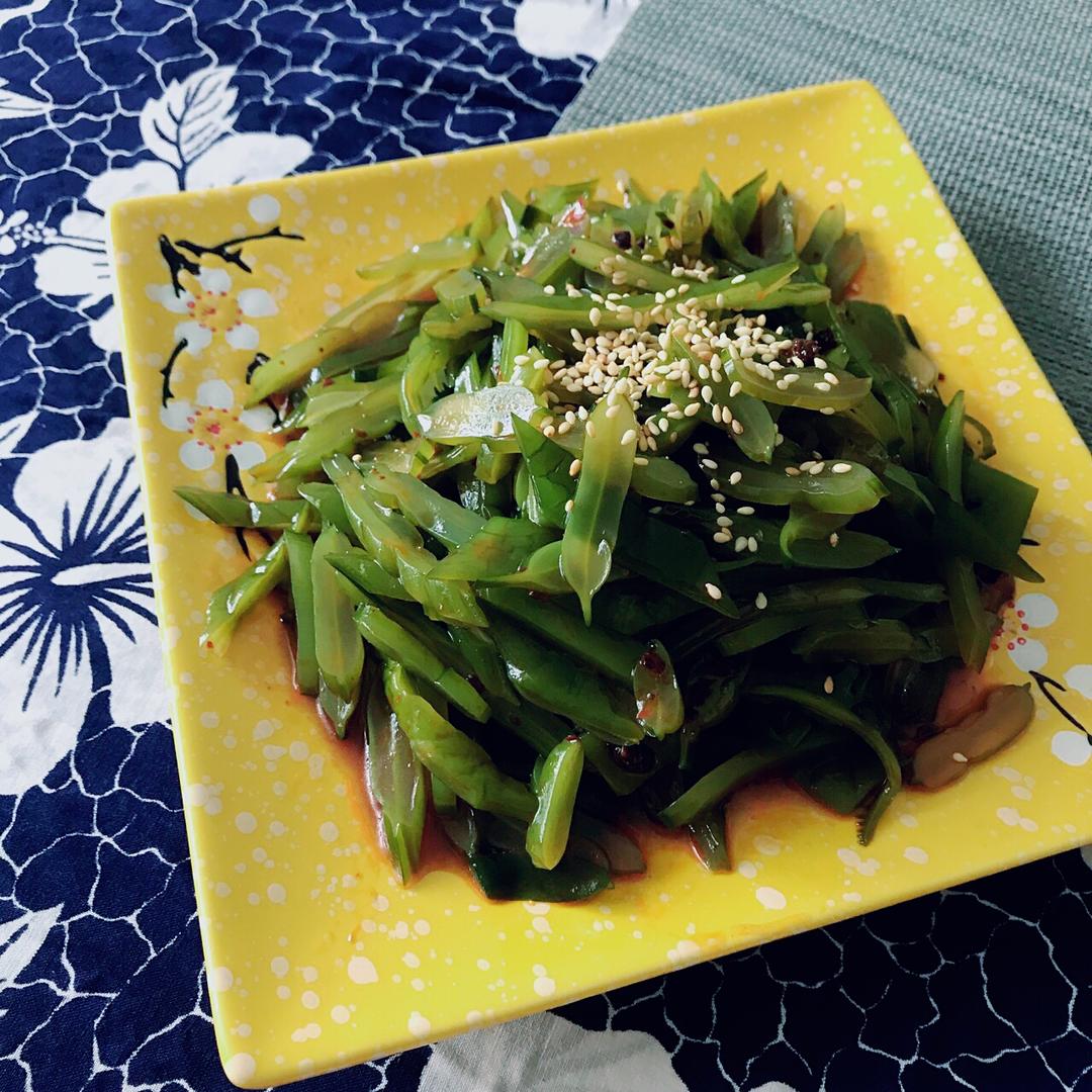 妈咪小歪做的凉拌海白菜保持绿的窍门