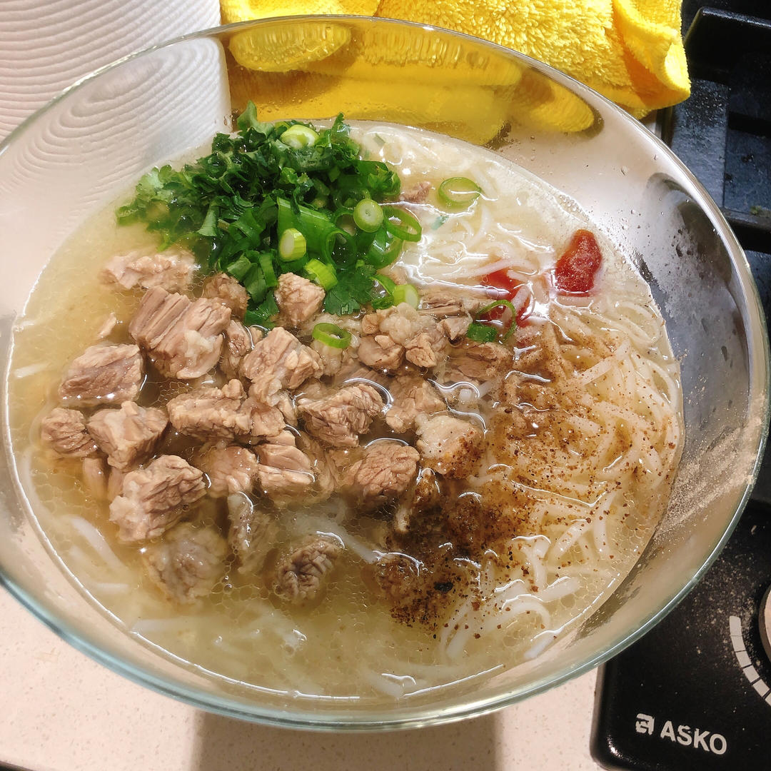 鲜掉眉毛的清炖牛肉汤（面）