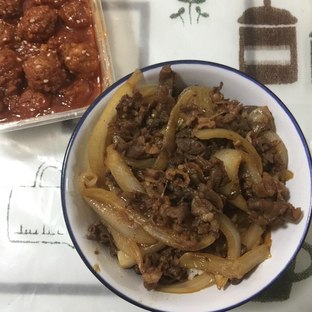 好吃到停不下来的肥牛饭 米其林一星铁板烧复刻版